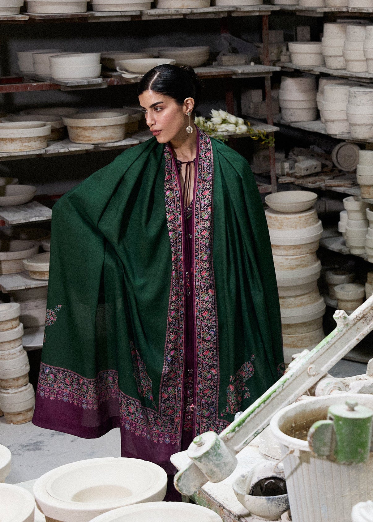 HUSSAIN REHAR-EMBROIDERED LAWN 3pc(SL-1230)