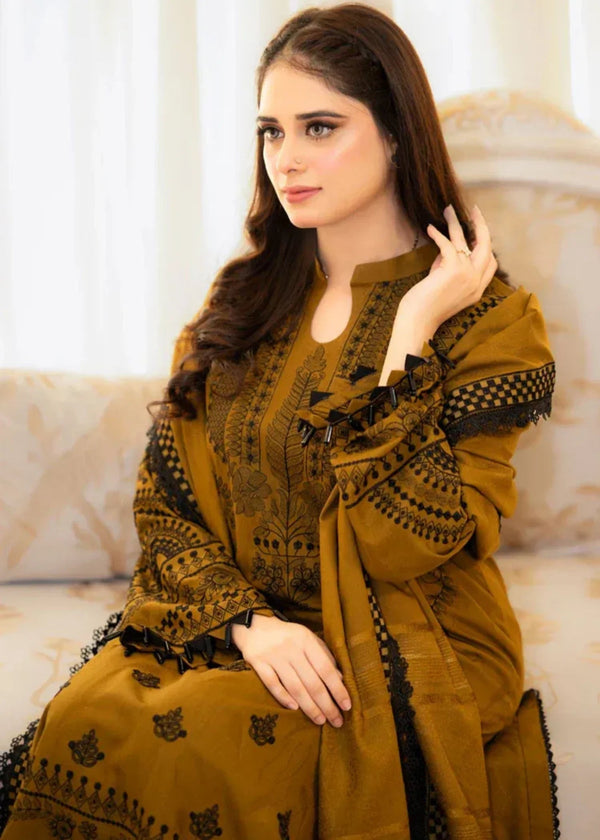 LIBAAS-HEAVY EMBROIDERED LAWN 3pc (SL-1247)