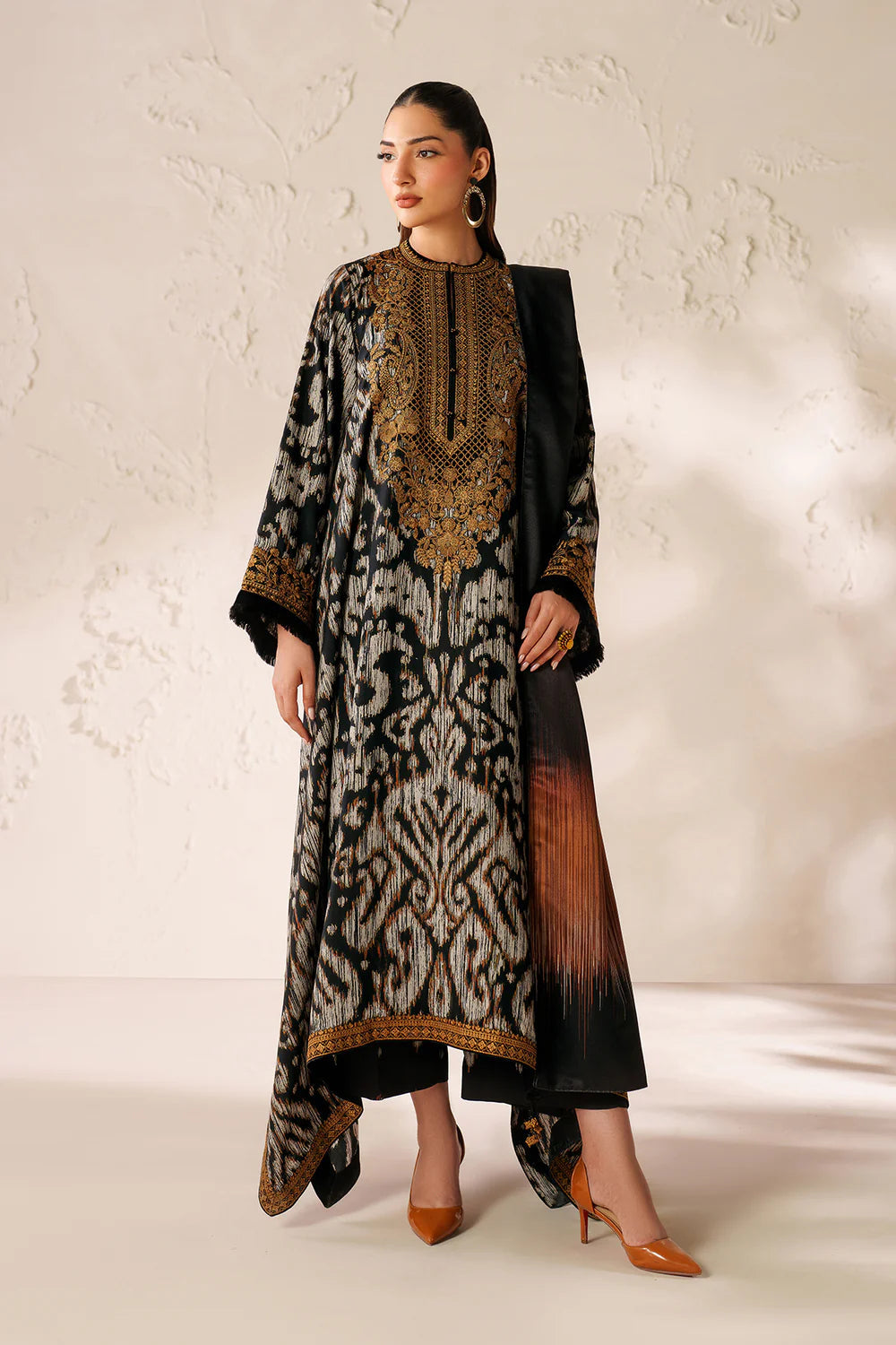 Baroque Printed Embroidered Unstiched 3pc (SL455)