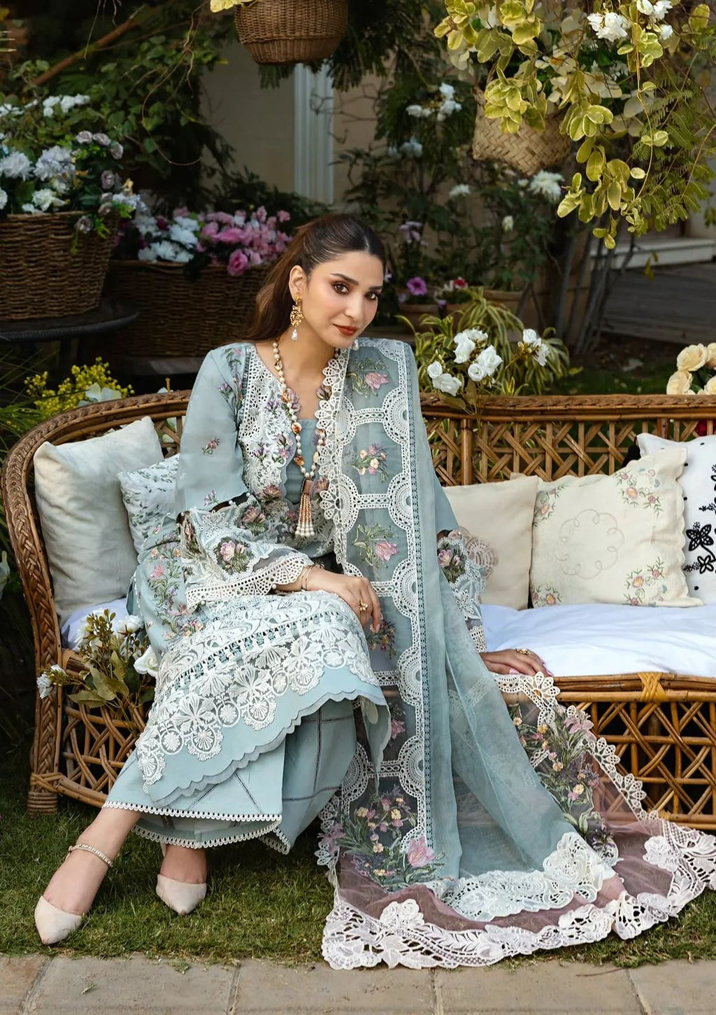 ELAF PREMIUM LAWN EMBROIDERED UNSTICHED 3pc (SL-9871)