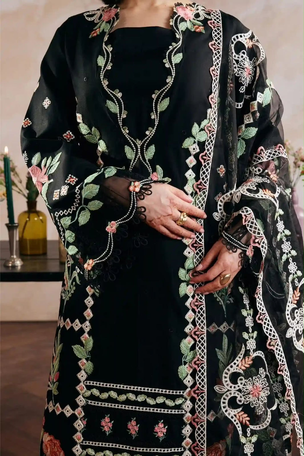MARI | MARYAM HUSSAIN | LUXURY DHANAK EMBROIDERED 3pc | SL-814