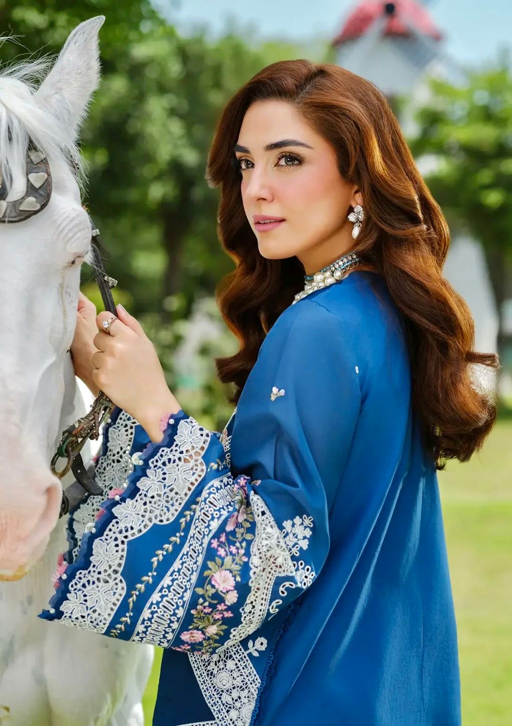 NOOR | KHAS | LUXURY EMBROIDERED LAWN 3pc | SL-2109