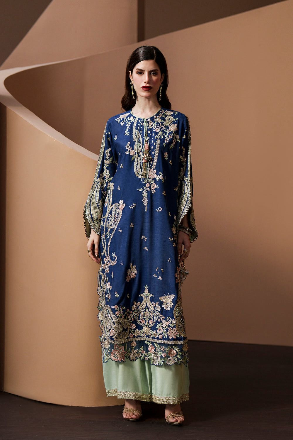 SIRA | ETHNIC | UNSTICHED SILK EMBROIDERED 3pc | SL-553