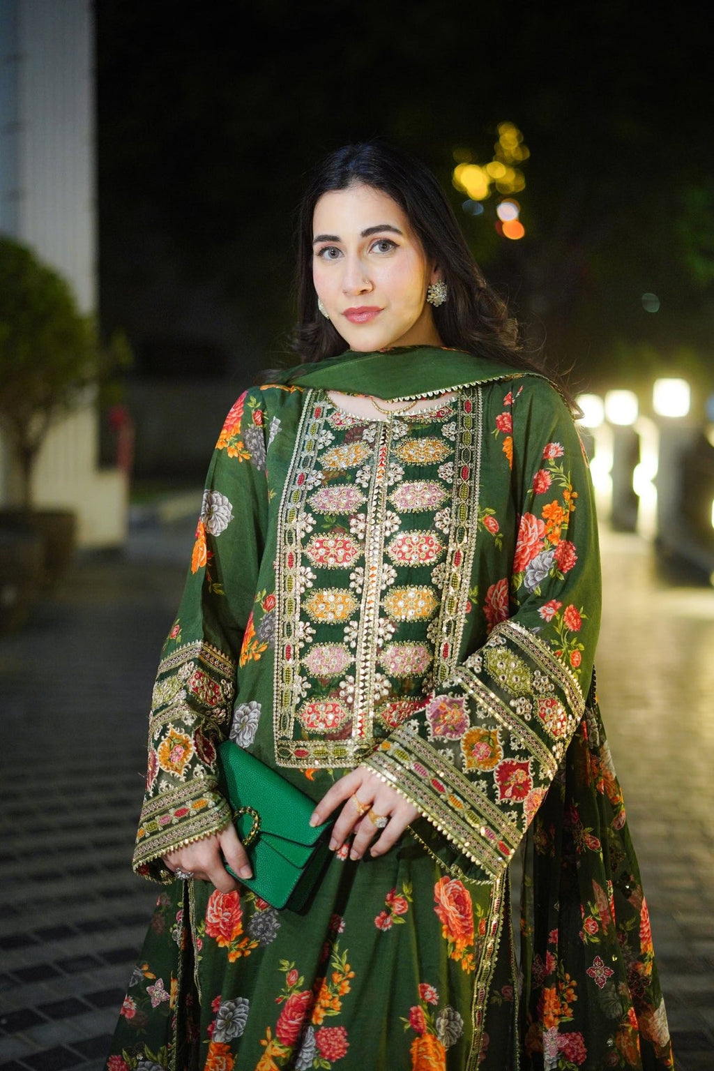 Haseen Jora-Aneela’s Green Printed Embroidered Lawn 3pc (SL-500)