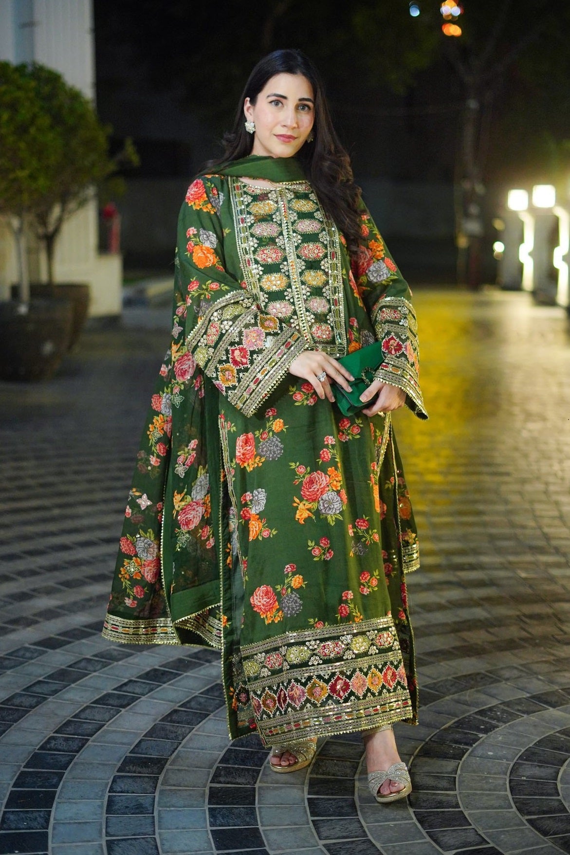 Haseen Jora-Aneela’s Green Printed Embroidered Lawn 3pc (SL-500)