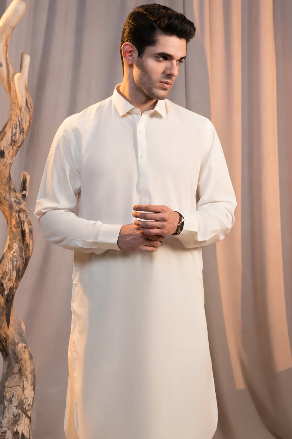 Royal Elite W&W By J. With Premium Box Packing (Rich Cream)