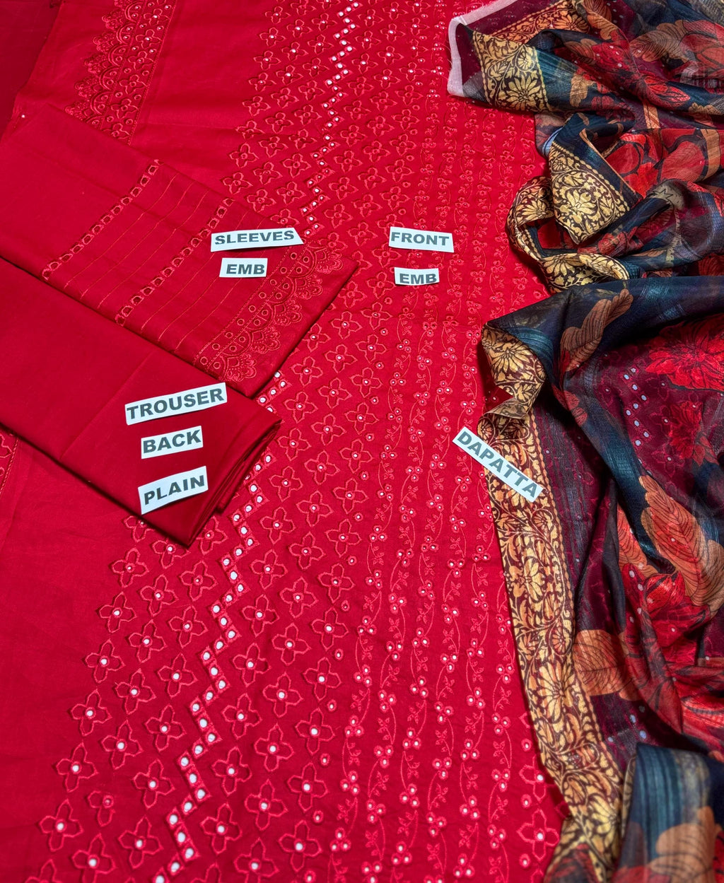 Declare Luxury Lawn Embroidered 3pc (SL-803)