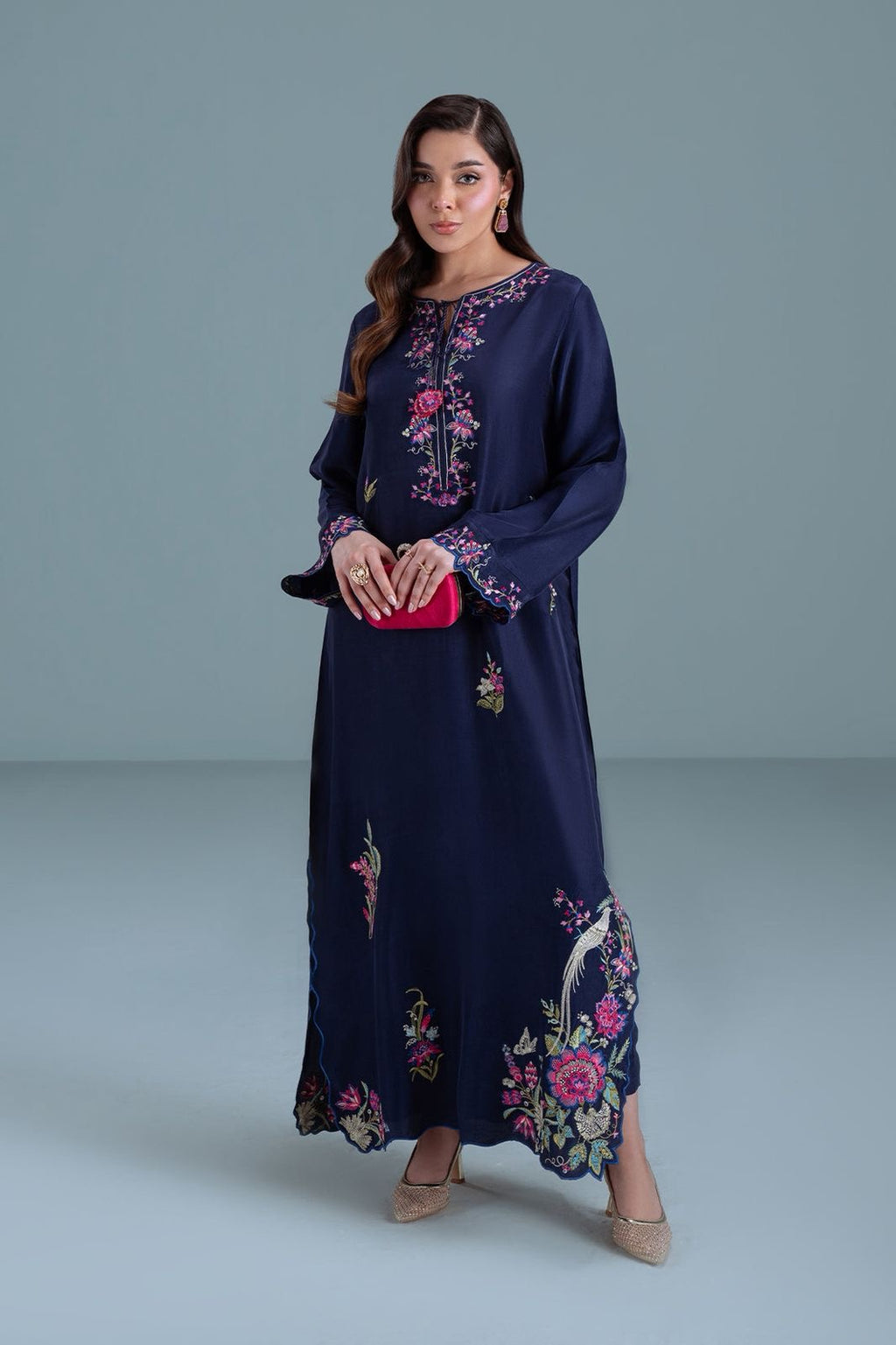 MARIA B-HEAVY EMBROIDERED LAWN 3pc