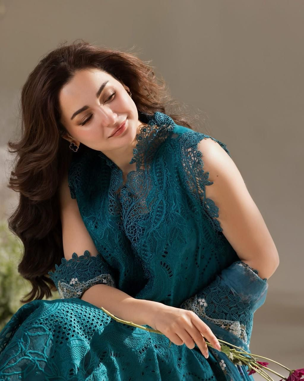 SOBIA NAZIR | LUXURY BORING EMBROIDERED LAWN 3pc | SL-3403