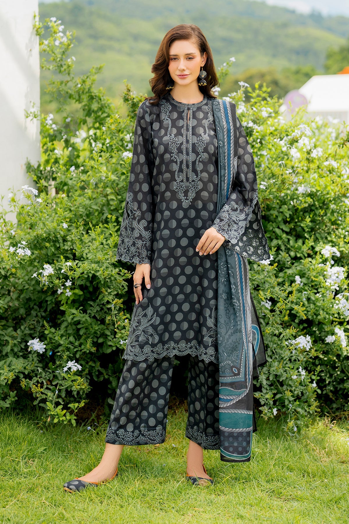 Baroque Printed Embroidered Unstiched Khaddar 3pc