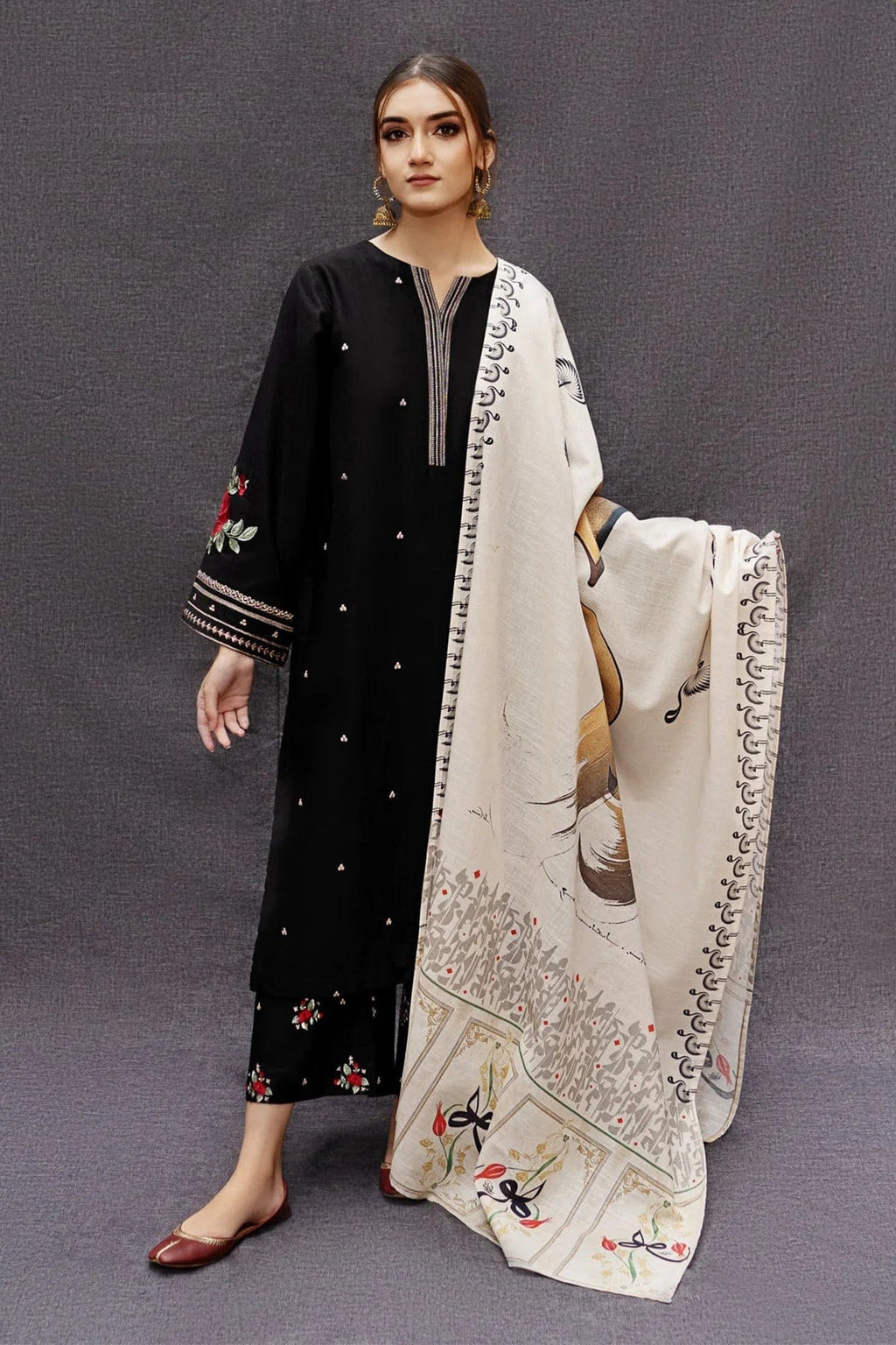 Asling Black   Dhanak Embroidered 3pc