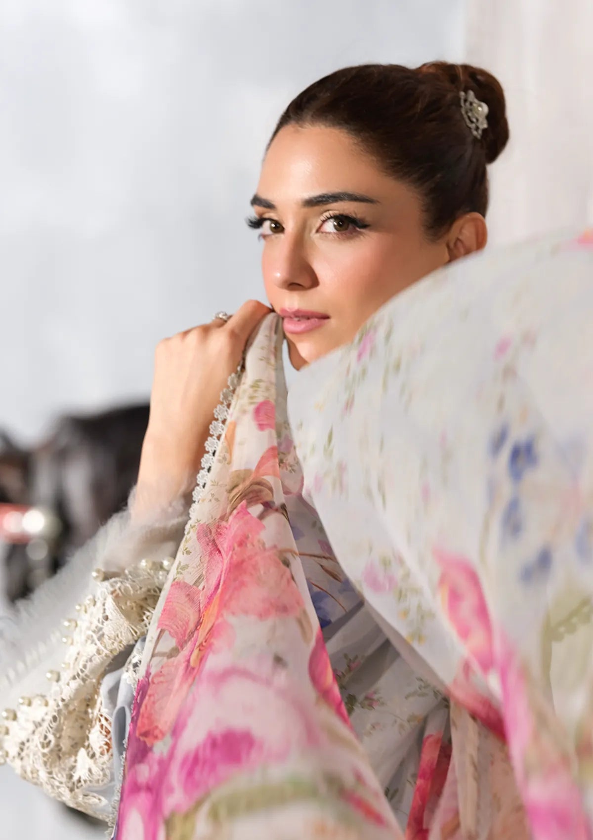 ELAF-HEAVY EMBROIDERED LAWN 3pc (SL-1655)