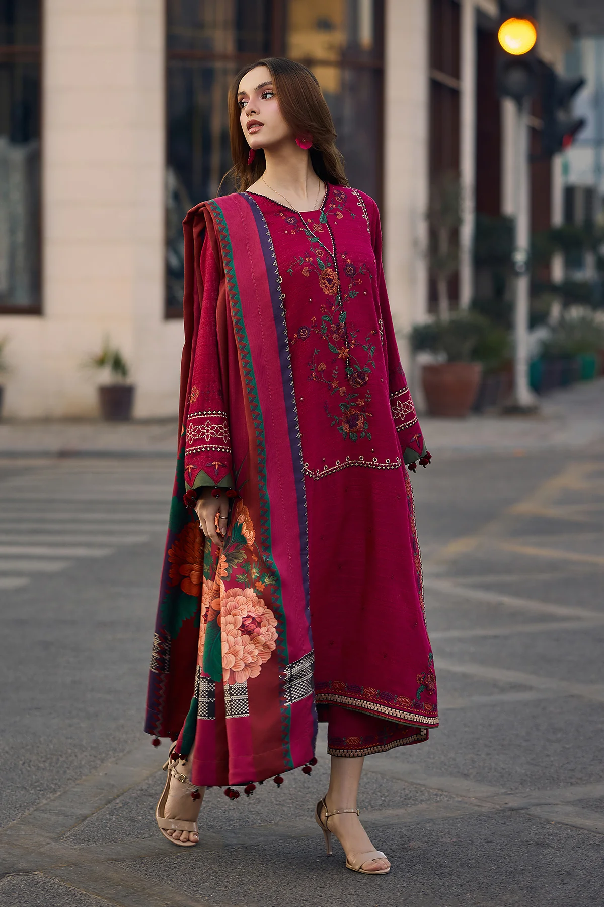 POSHIMA-CHARIZMA EMBROIDERED LAWN UNSTICHED 3pc (SL1222)