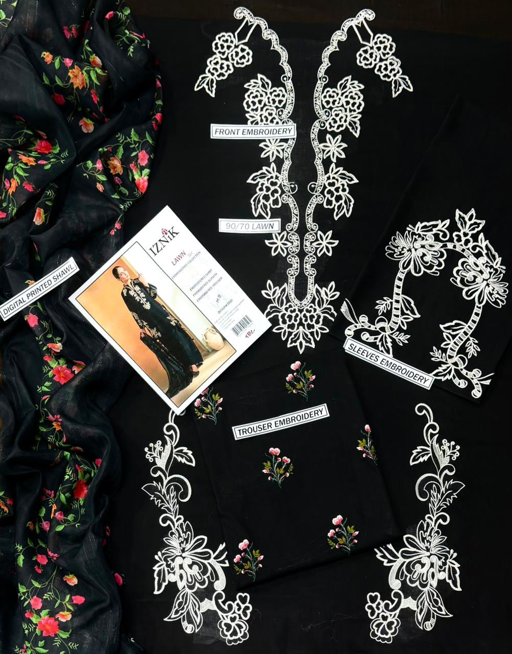 IZNIK-LUXURY EMBROIDERED LAWN 3pc (SL-127)