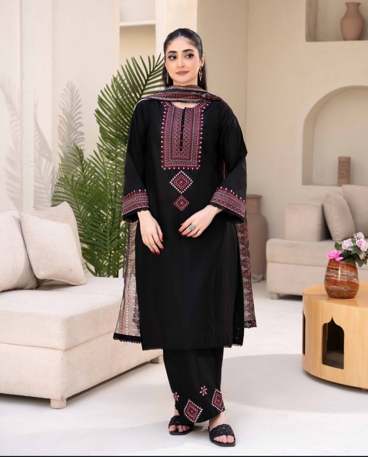 SIAH | ZIRWAH | EMBROIDERED DHANAK UNSTITCHED 3pc | SL-626
