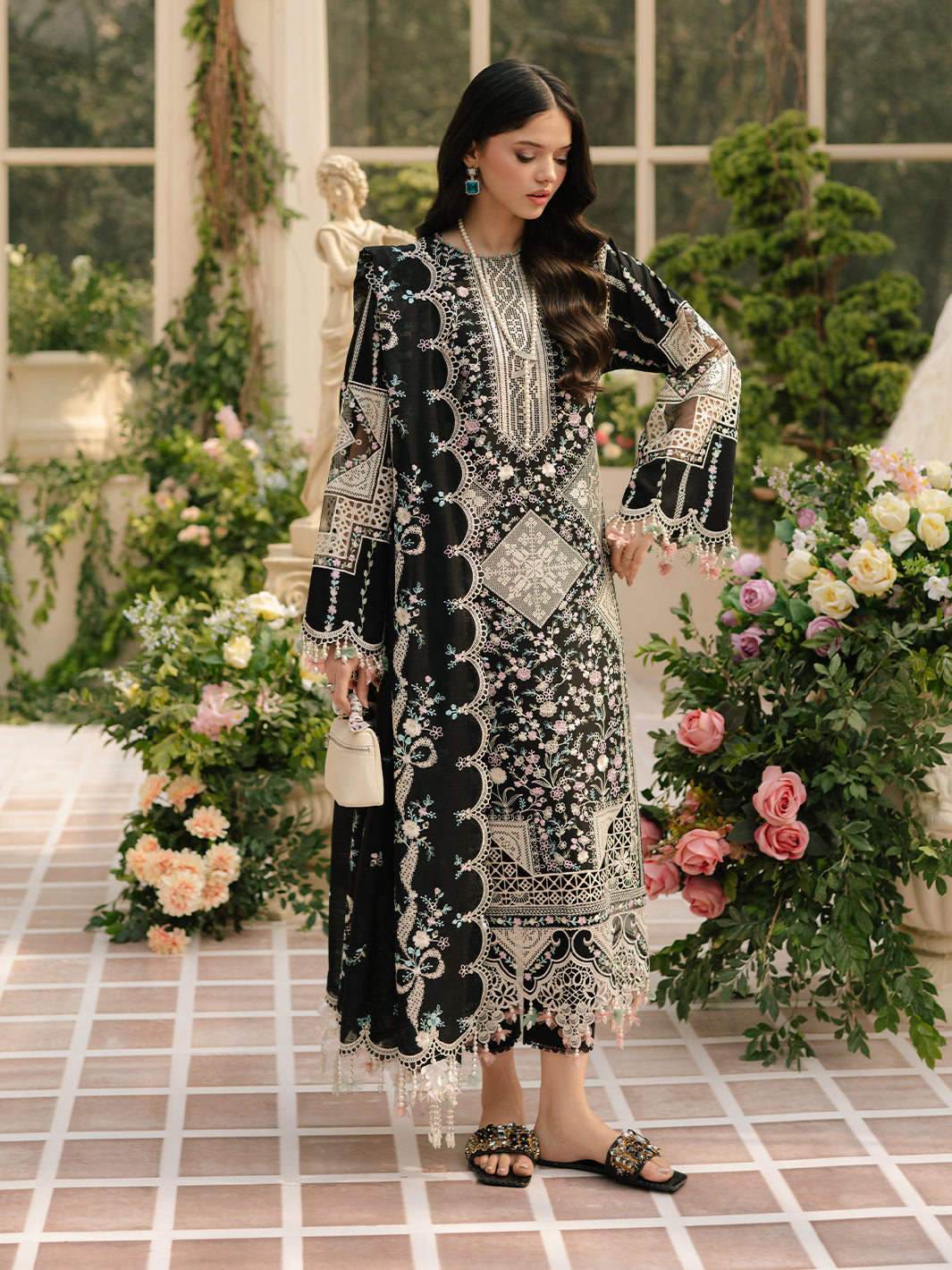 BIN ILYAS | HEAVY EMBROIDERED LAWN 3pc |SL-1455