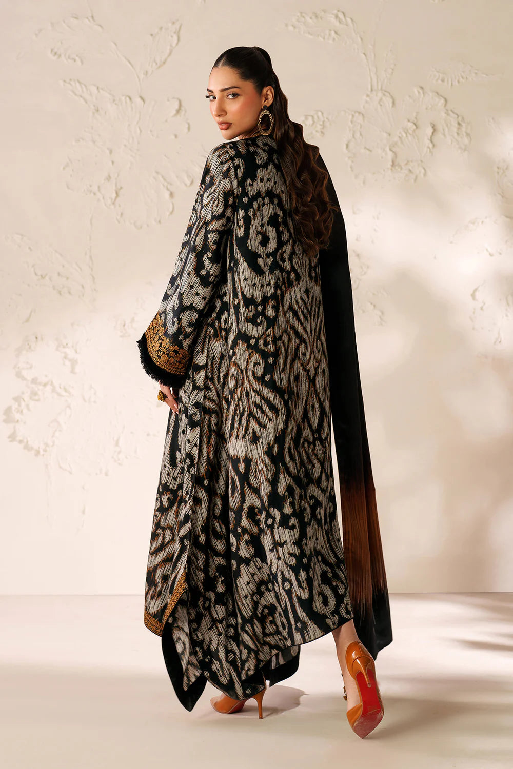 Baroque Printed Embroidered Unstiched 3pc (SL455)