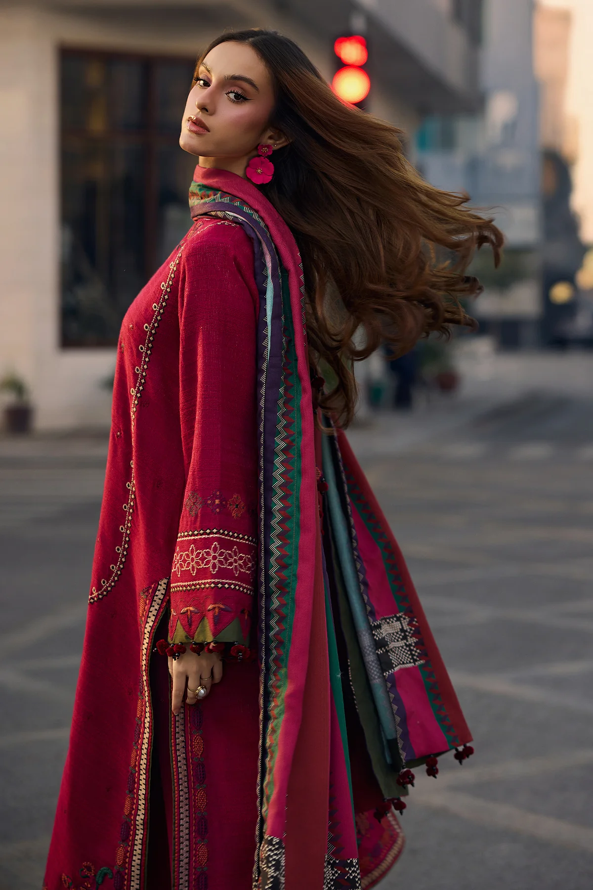 POSHIMA-CHARIZMA EMBROIDERED LAWN UNSTICHED 3pc (SL1222)