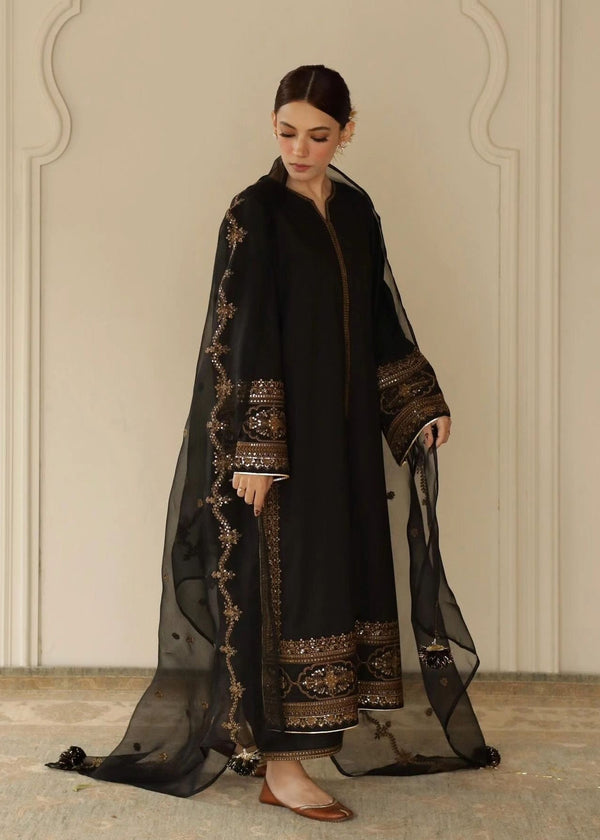 DYOT-BLACK GOLD-EMBROIDERED LAWN 3pc (SL-1135)