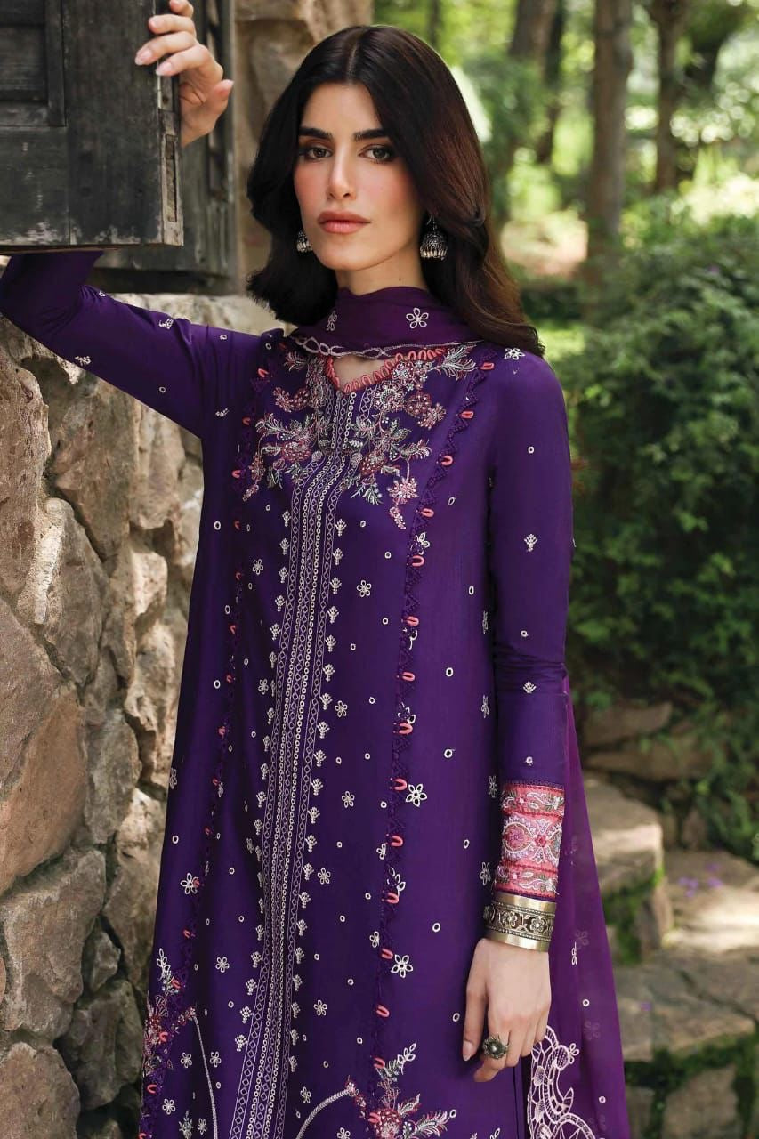 QALAMKAR-EMBROIDERED LAWN UNSTICHED 3pc SL-4559)
