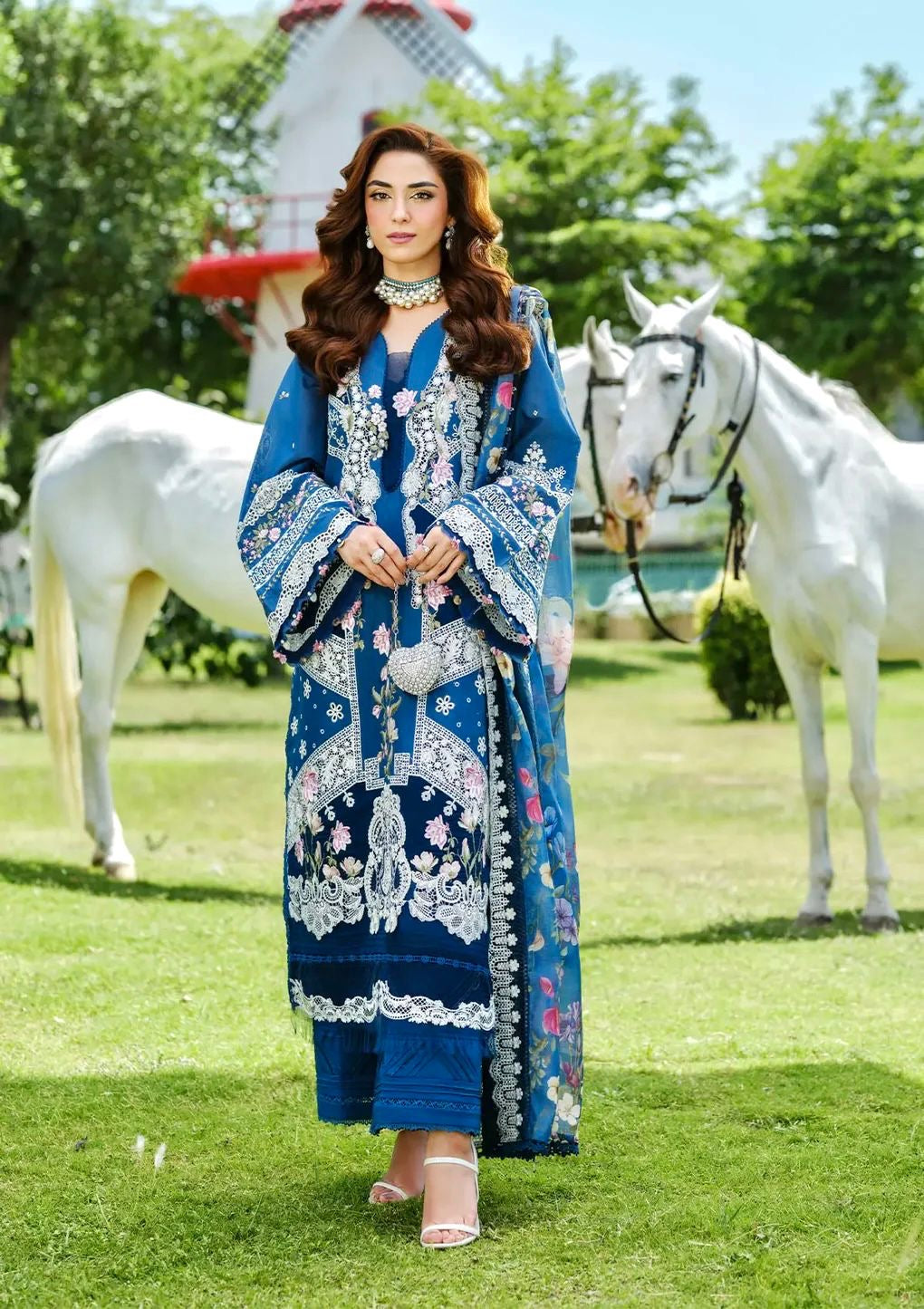 NOOR | KHAS | LUXURY EMBROIDERED LAWN 3pc | SL-2109