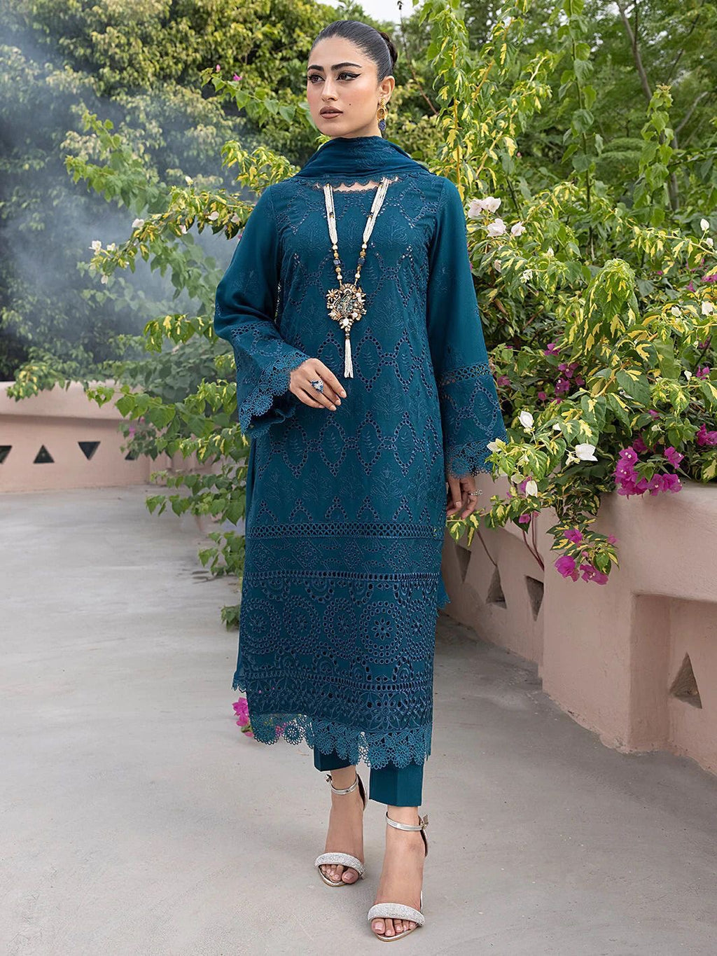 KAHF-Embroidered Lawn Unstiched 3pc