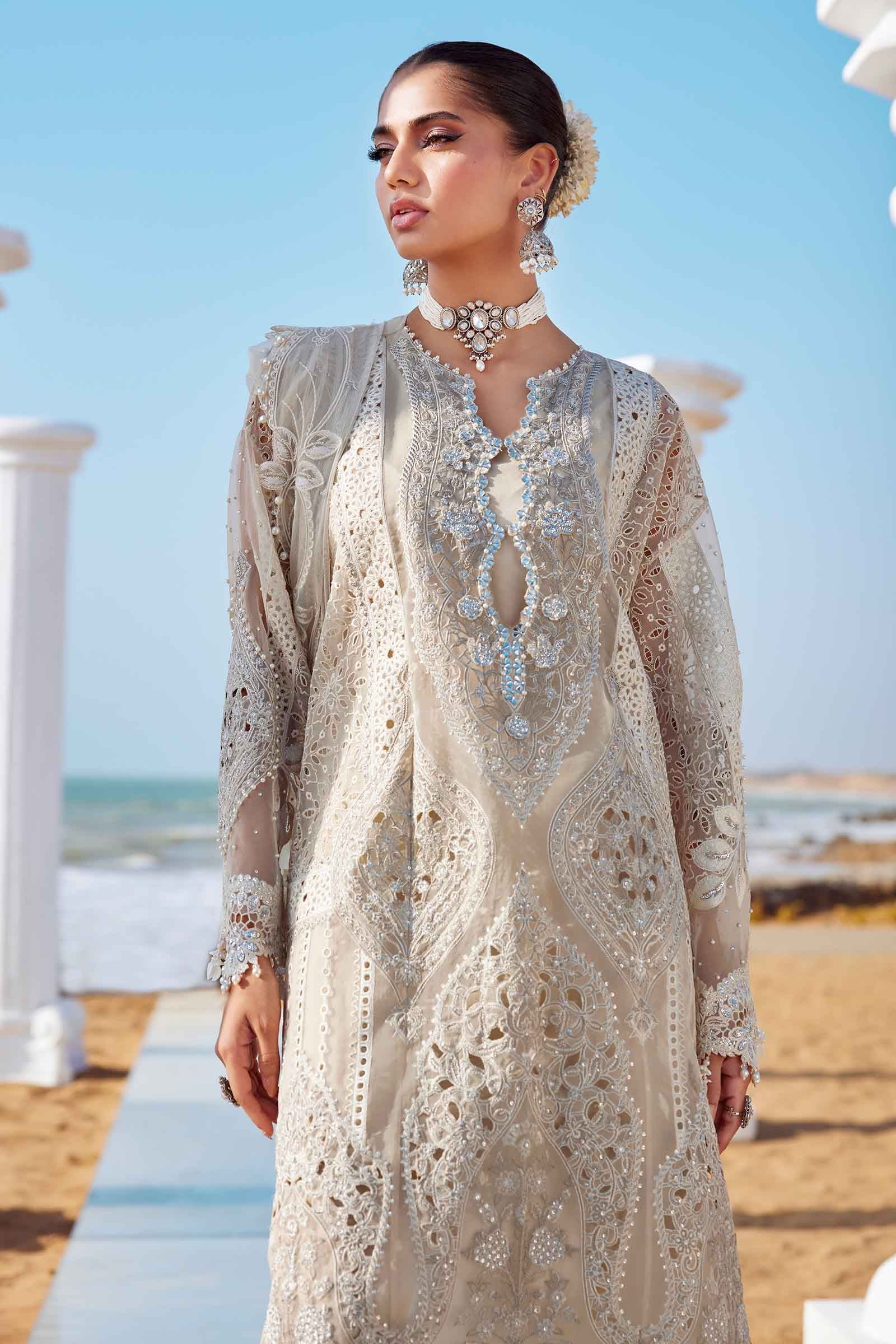MARIA B-LUXURY EMBROIDERED LAWN UNSTICHED 3pc (SL-438)