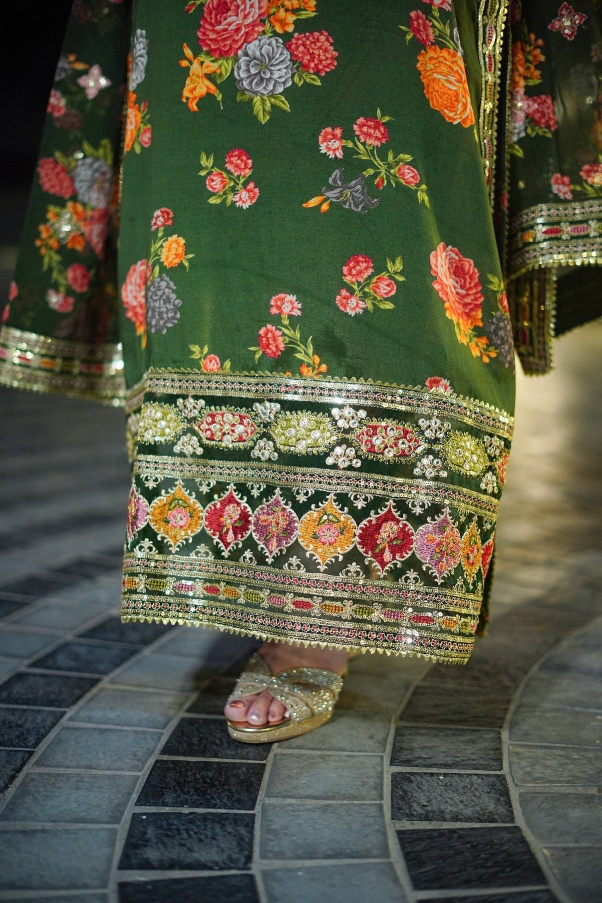 Haseen Jora-Aneela’s Green Printed Embroidered Lawn 3pc (SL-500)