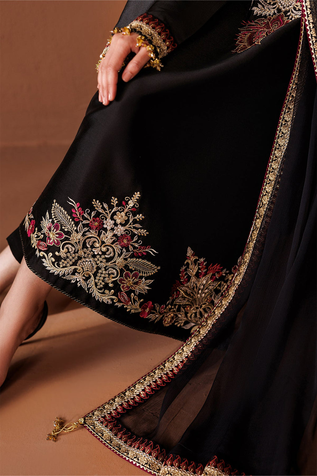 BAROQUE | FESTIVE COLLECTION LAWN 3pc | SL-1903