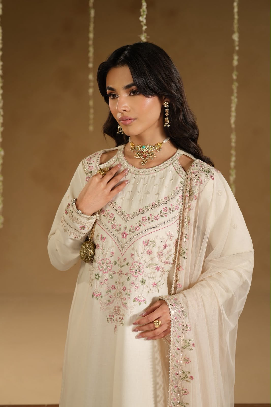 NAQSHI | LUXURY EMBROIDERED DHANAK UNSTICHED 3pc | SL-626