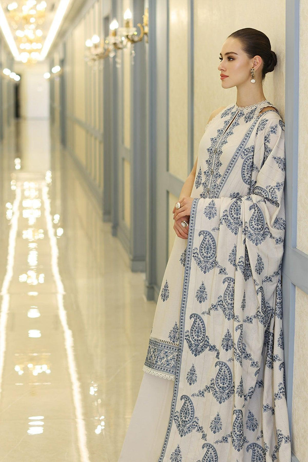 BAREEZE HEAVY EMBROIDERED DHANAK UNSTITCHED 3PC